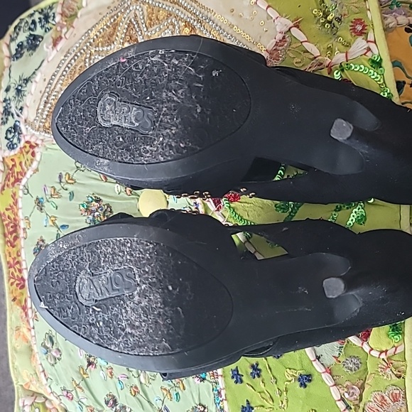 Carlos Santana Rare Find Never Worn  Multicolor Stone Stud Platform  Sz 9 - Picture 4 of 4